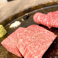 焼肉とみ 横浜関内店 - カメノコとシャトーブリアン