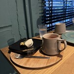 ディゾン 人形町 - 抹茶のテリーヌ、紅茶（アールグレイ）