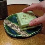 西麻布けんしろう - 最中の中身は？