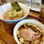 ヨコクラストアハウス - 