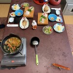 はまべ荘 - 朝食も刺身付きです。