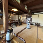 そばんち - 畳の間、テラス席はワンコOK