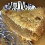 GRANNY SMITH  APPLE PIE & COFFEE - リンゴがたくさん入っています。