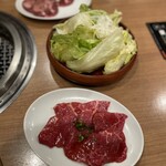 焼肉山河 - 山河サラダ　山河ロース