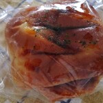 パリクロアッサン - 料理写真:昔なつかしコロッケパン