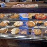 GRANNY SMITH  APPLE PIE & COFFEE 青山店 - アップルパイに、たくさん種類があるなんて❗️