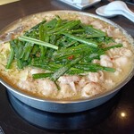 博多もつ鍋 やま中 - 