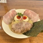 貝と地鶏だしのらぁ麺 ちょろ - 