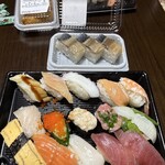 小僧寿し - 料理写真: