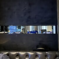 ザ モメンタム バイ ポルシェ - 