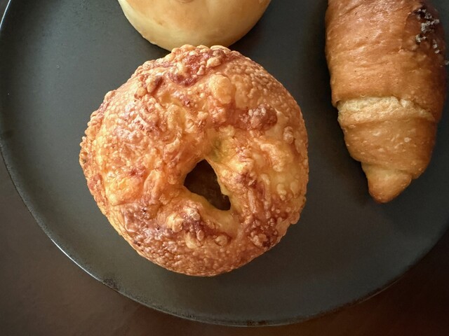 てごねパン703 - 桜街道/パン | 食べログ