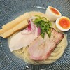 横浜淡麗らぁ麺 川上