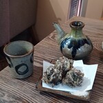 てぃんさぐぬ花 - もずく天に前割り泡盛を熱燗