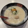 トマトラーメンと辛めん 三味 天神大名店