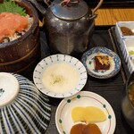 おひつ膳 田んぼ - 