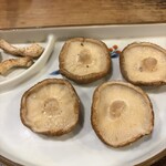 喰い道楽かかし - しいたけ塩焼き