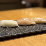 江戸前 鮨 服部 - 