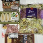 ベイシア Foods Park - 料理写真:北海道産ほたて照焼重(大)など