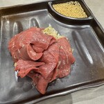 ホルモン焼肉 明樂 - ハツ刺し
