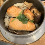 掬び家 - 鮭が大きい！バターはほんのり