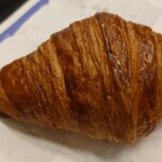 バックシュトゥーベ ツオップ - クロワッサン 280円