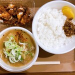 鳥ぎん - もつ煮 ごはん