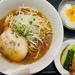 上海湯包小館 - 料理写真: