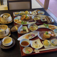 百楽荘 - ランチは平日限定で4,000円