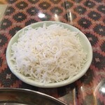 インド料理 パリワル - ご飯が進みまくって当然おかわりという流れに(3連休だからかおかわりはサービスでした)