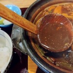 手打うどん あかう - とにかく濃い。八丁味噌と出汁の旨味がたまらない。