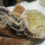 銀星食堂 - 茄子とサツマイモの天婦羅がついてきます