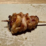 地葉 いずみ - もも