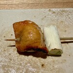 地葉 いずみ - むね+もも皮