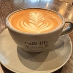 cafe lily - ヘーゼルナッツラテ