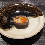 冨久屋 - 【前菜③】椎茸の素焼き　自家製カラスミ添え