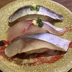 氷見 きときと寿し - 【本日の寿司⑥】光り物３貫