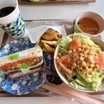 コウジ サンドイッチ - 