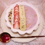 Rosea Bowl - ストロベリーパリチョコアサイーボウル