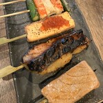 鮪と炭火焼き 俺の割烹 うお炭 秋葉原店 - 焼き串