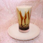 Rosea Bowl - 黒糖タピオカ