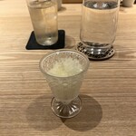 京都肉割烹 みや田 - 白ブドウの？？