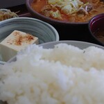 もつ煮屋 日の出食堂 - 