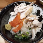 五穀 上尾店 - 鯖とサーモンルイベを載せて出汁茶漬けに。