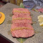 個室焼肉 和牛ホルモン一新 心斎橋店 - 