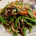 中国飯店 瑞鳳 - 牛肉ピーマン細切りの炒め