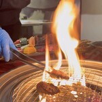 個室焼肉 和牛ホルモン一新 - 