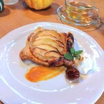 秋風舎 - 卵不使用　林檎パイ