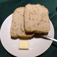 ロシヤ料理 ラルース - パン