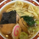 中華料理 共栄軒 - ワンタンメン