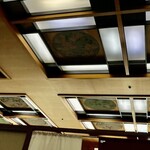 法師 - 元大広間と思われる食事会場の天井も凝っています